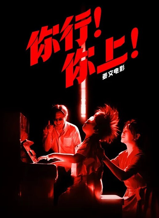 极品碎花裙小母狗被大神真实勾搭操上后才知道是有男朋友的大三学姐约到酒吧后喝到微醺直接带到酒店玩3P - 有感觉