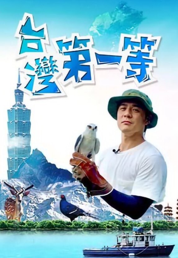 超美女神『小女巫露娜』土豪定制私拍流出OL装黑丝露毛字裤闪露阴唇. - 有感觉